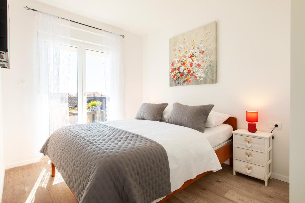 Sunny Island Apartment Trogir Zewnętrze zdjęcie